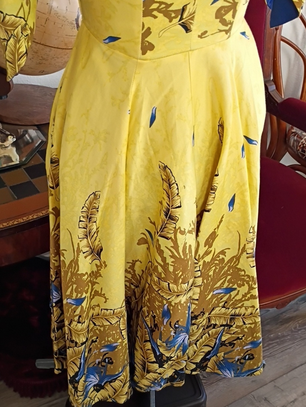 Deadly James Hawaiian Tiki Pin-up Dress Yellow And Blue Cotton Size Small - Picture 3 of 6